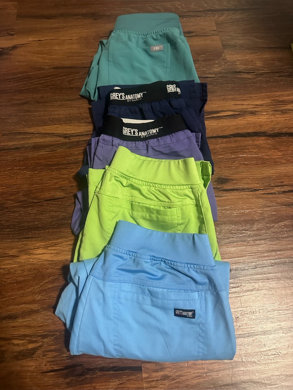 Grey’s Anatomy Scrub Pants Bundle